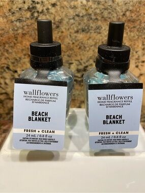 2)-“BEACH BLANKET” by B&BW Wallflowers Home Fragrance Refills 0.8 oz, NWT-SEALED